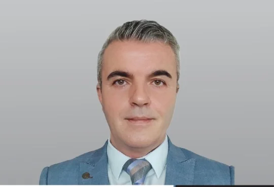 Skandalous Luan Gacafer bedauert den Posten, wo er freut sich, dass Hashim Thaci hat gesundheitliche Probleme