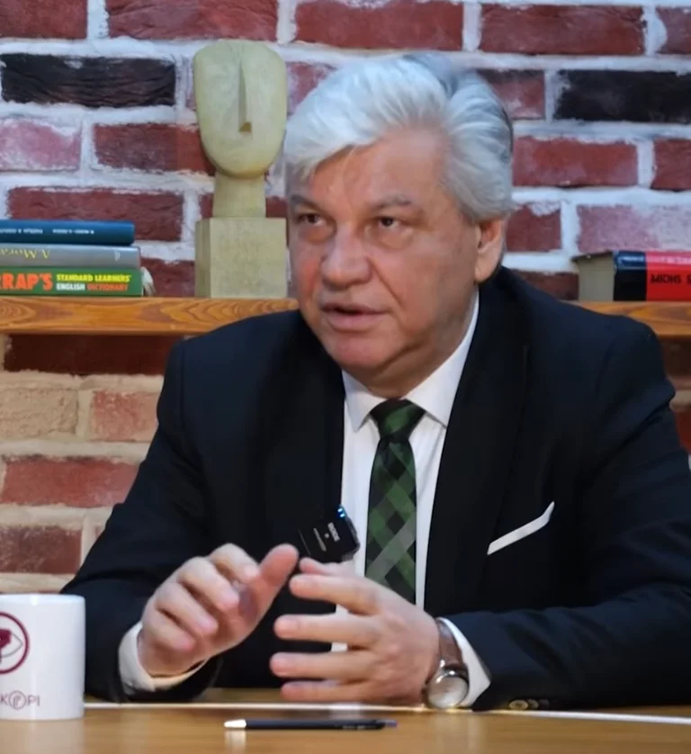 Vota il conto in basso: Quali sono le seguenti procedure? Ex Presidente della Corte costituzionale