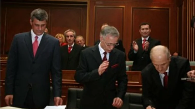 Sejdiu: Thaci ha letto la dichiarazione di indipendenza, non annunciato