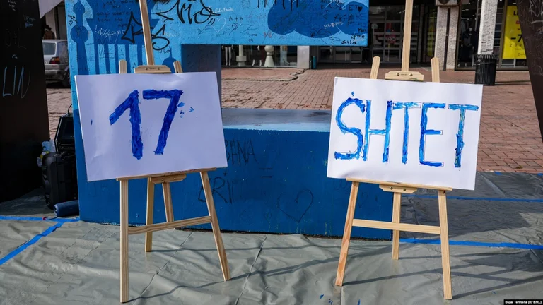 Kosovo 17: Cittadini tra le speranze passate e le sfide di oggi