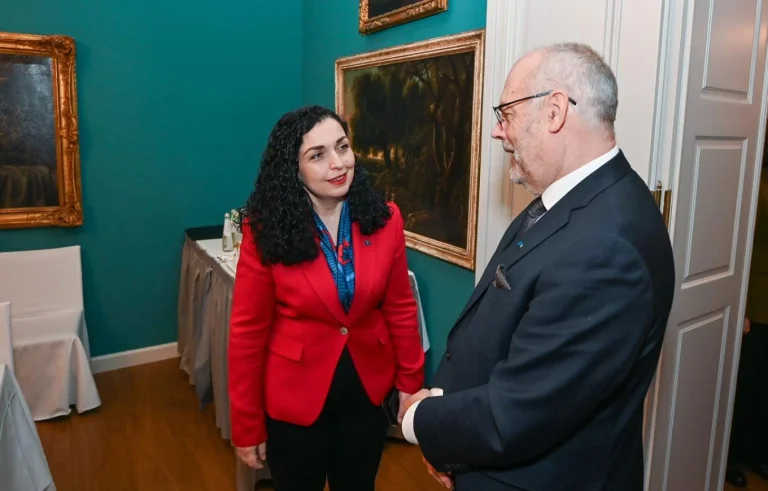 Osmani trifft sich mit Estlands Präsident, diskutiert Herausforderungen für Frieden und Stabilität