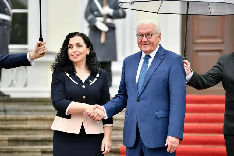 Presidente tedesco per il 17 ° anniversario dell'indipendenza: la Germania vuole che il Kosovo diventi membro dell'UE
