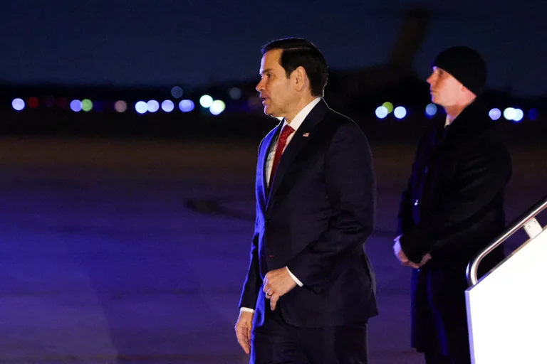 Trump team si dirige verso l'Arabia Saudita, Russia-Ucraina pace colloqui iniziano