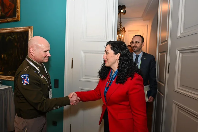Osman incontra il generale Cavoli, parla dell'insostituibile ruolo della NATO nel Kosovo