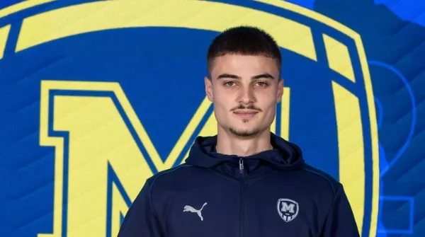 Rasica si presenta al club dall'Ucraina
