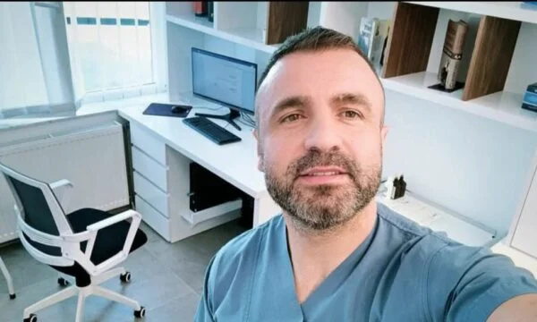 Sa SKUK reagiert, nachdem Dr. Jethmir Gashi bei einem schweren Unfall in Carralev starb