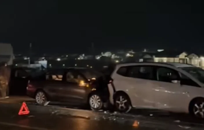 Incidenti tra cinque auto su Prizren Street
