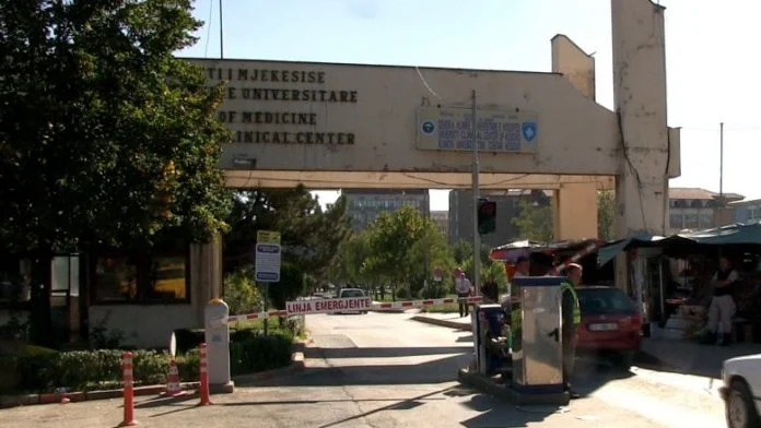 Dalin rezultatet për drejtor të nëntë klinikave në ShSKUK-së