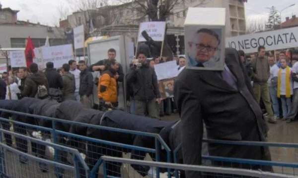 Protesta e përgjakshme e 10 shkurtit