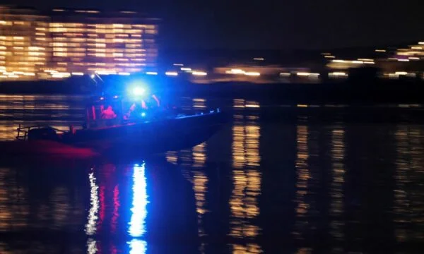 No creo que haya sobrevivientes del accidente aéreo.