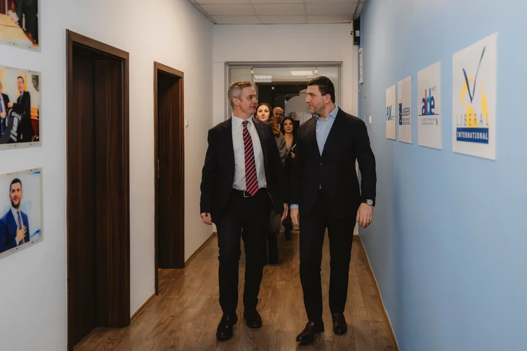 Besides elections, British ambassador says they also talked about the future of dialogue between Kosovo and Serbia