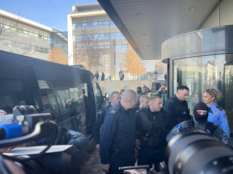 Arin at court Naim Murseli, charged with killing Liridona Ademiaj