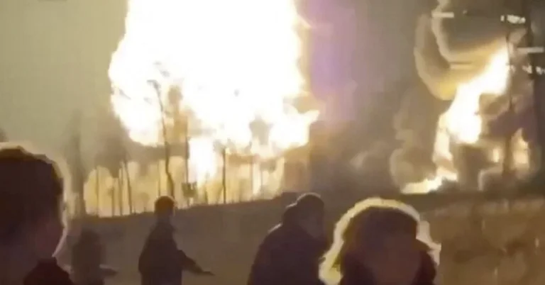 Russian oil refinery dams following the largest Ukrainian attack this year