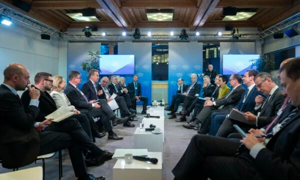 Lajcak talks with Balkan leaders about their EU integration