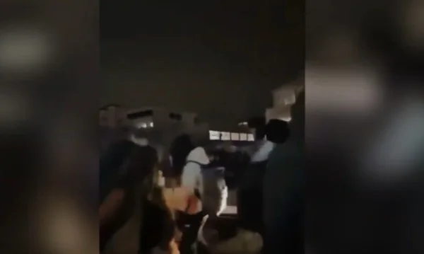 Klan Kosova: Kurt's eight - jeep escort for a little student press, VV leader holds meetings at school without permission