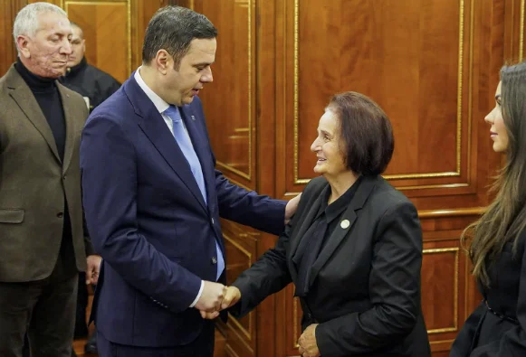 President Rugova-Abdijik's wife: We are continuing Rugova's path, I hope we will have a victory convincing 9 February.