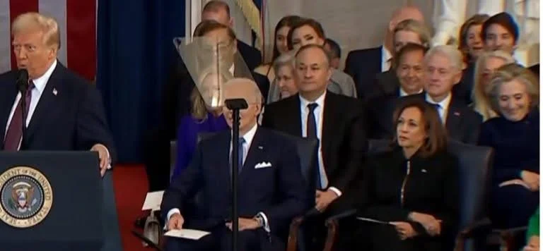 Hillary Clinton ne peut pas continuer à rire du plan de Trump de renommer le golfe du Mexique