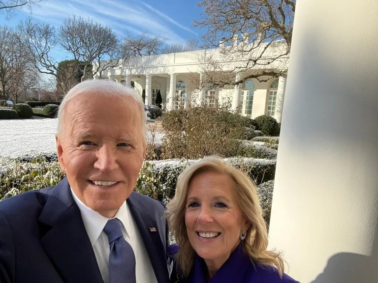 Biden publie la dernière photo de la Maison Blanche