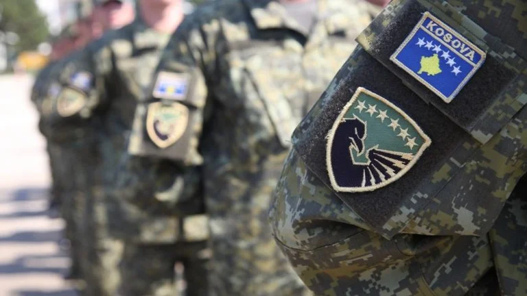 FSK trajnohet me Forcat e Armatosura Turke për përdorimin e armëve të këmbësorisë