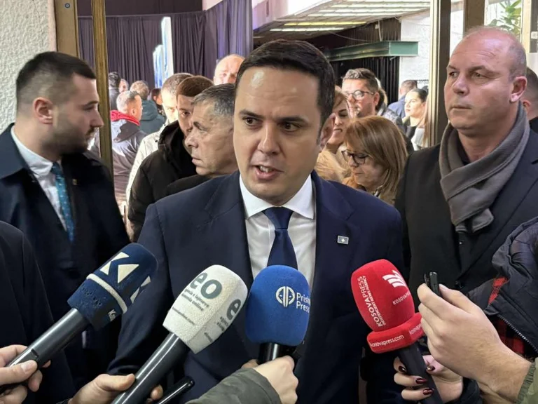 Abdixhiku retaliates to Kurt after comparing LDK to “mysis”: We are not to be reviled and immersed in the swamp of saliva