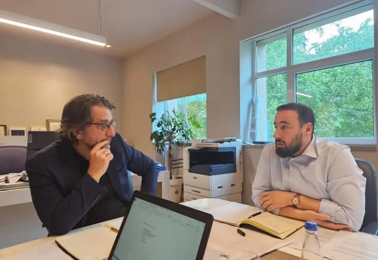 Rama separa de nuevo la Dirección Cadastra de la Propiedad