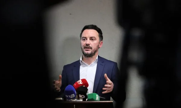 Molliqaj: Kurti po pushon jo vetëm festave por 365 ditë