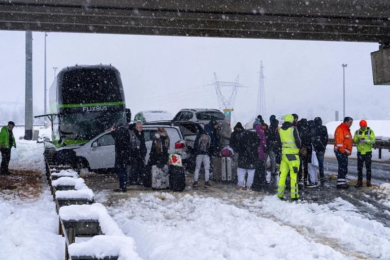 Përplaset autobusi FlixBus me pesë makina në Kroaci
