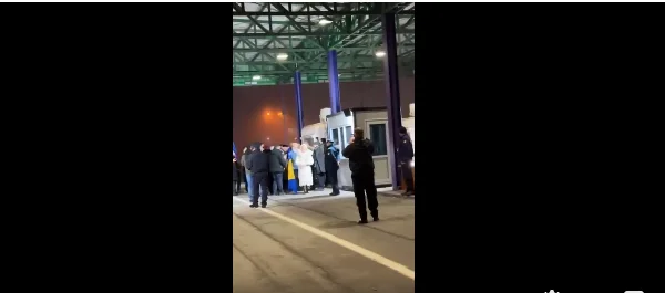 Hyn në fuqi vendimi, qytetarë nga Bosnja e Hercegovina ia bëjnë “sefte” pa viza në Kosovë