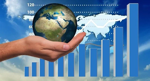 DW analysis: Five major global economic challenges expected to directly affect global prosperity