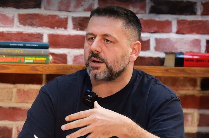 Beque Berisha: ¡Todos queremos un gobierno que funcione para nosotros, no contra nosotros!