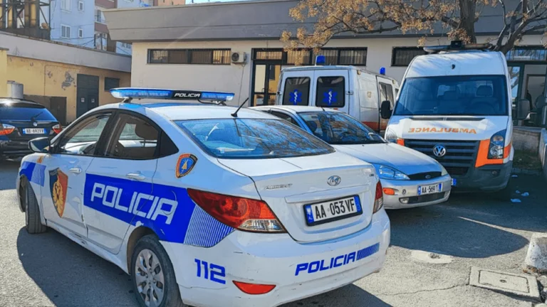 Two vehicles were deliberately burned in Durres, two authors arrested in search