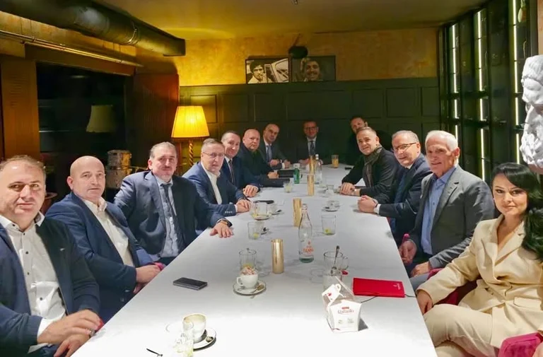 Bedri Hamza se reúne con la Unión Empresarial albanesa-alemana: Kosovo Stock Exchange opportunities for diaspora, foreign investors to bring new capital