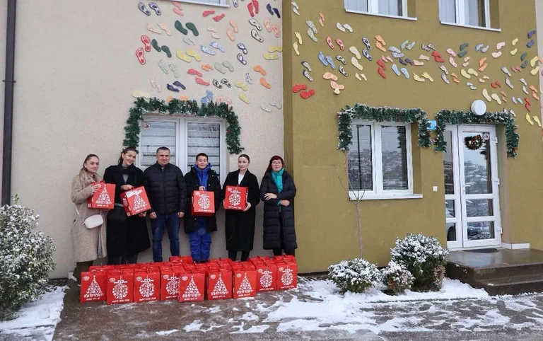 Petrol Company besucht SOS Dörfer
