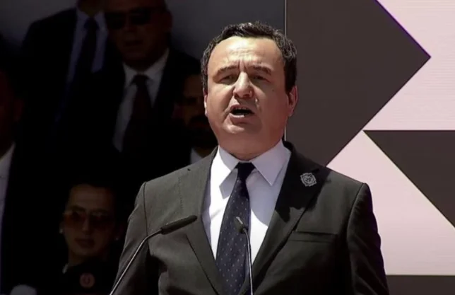 Shala i PSD-së: Kurti, ideologjiksht është anti-amerikan me këtë edukohen në Vetëvendosje