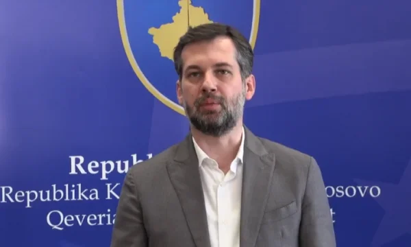 Ceku: Serbien im letzten Kosovo-Krieg hat über 1800 Denkmäler von 1,7 Millionen albanischen Büchern zerstört