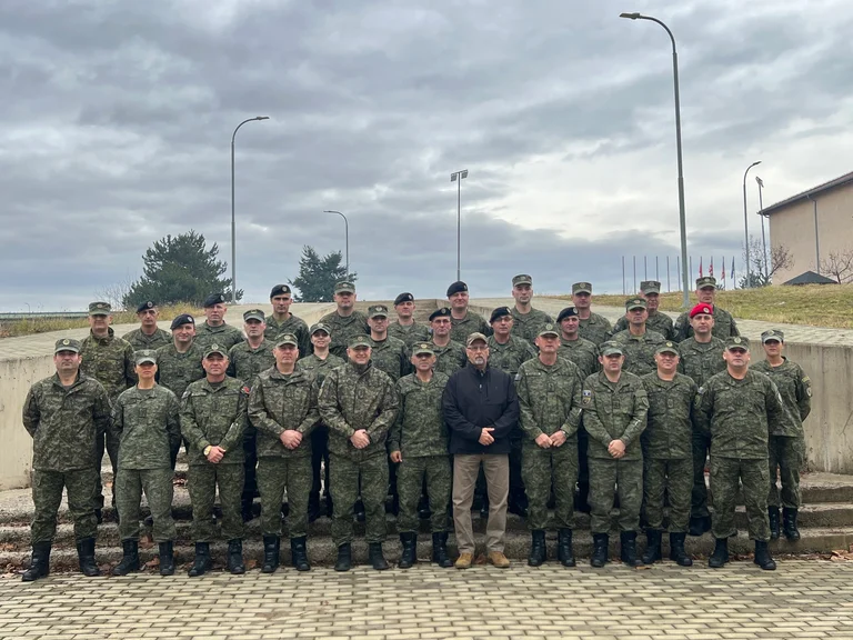 Fins “Le cours des sous-officiers de bataille” pour les soldats de la FSC