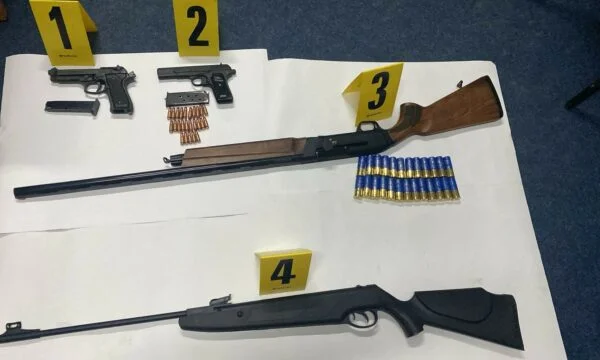 Guns and ammunition seized after a rowing case at Rahovec