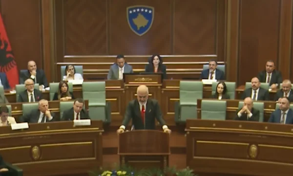 Severe critiche Kosovo non sta facendo nulla ai leader KLA, Rama pubblica di nuovo il messaggio che ha lasciato a Pristina