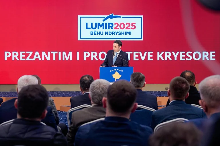 Abdixhiku se reúne con 150 negocios más grandes en Kosovo: considero socios y patriotas modernos.