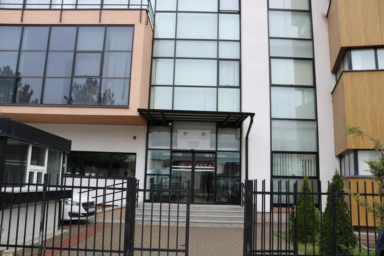 Two Slovaks and a Kosovar are allegedly producing Narcotics for 48 hours