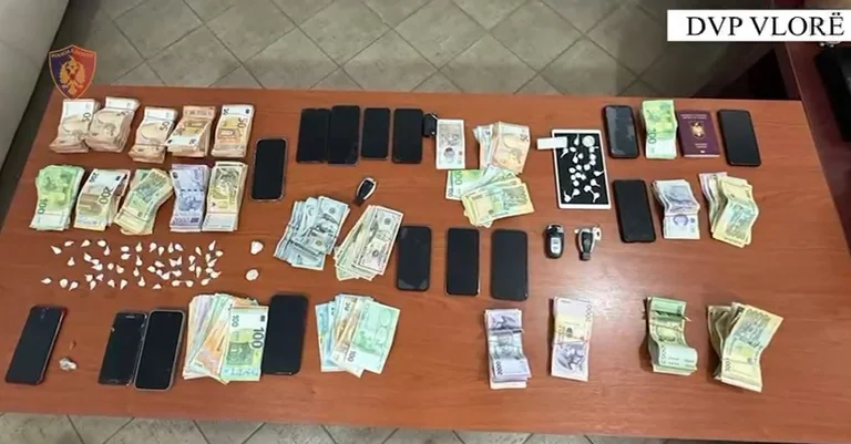 Ils ont distribué des stupéfiants à Saranda et Delvine, arrêté 11 personnes