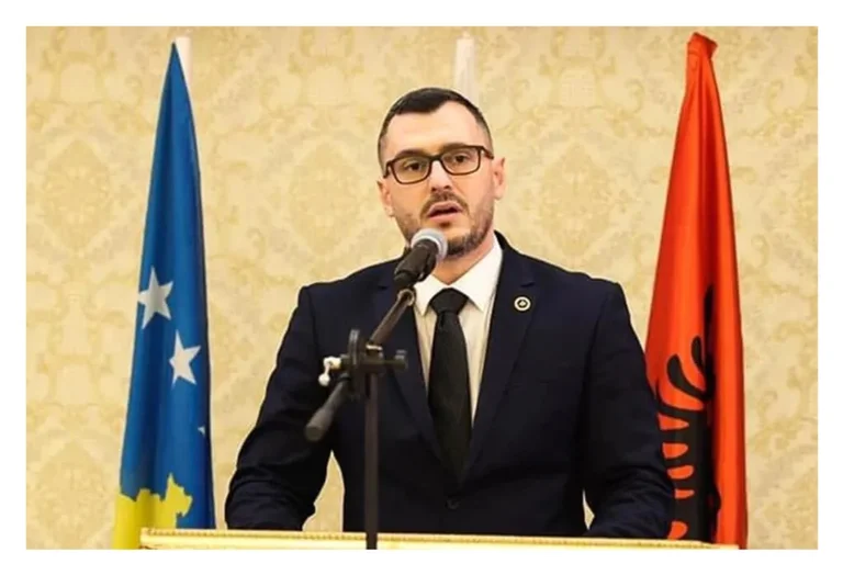 AAK Krasniqi: Cuando Kurti es condenado a prisión, necesitará dos pisos de construcción en primer ministro