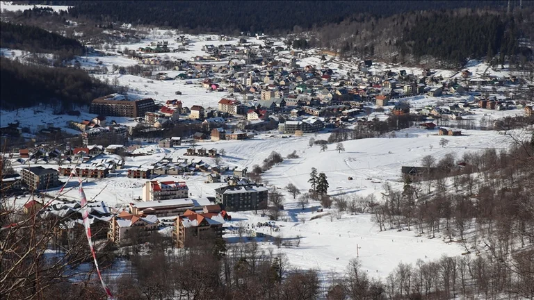 12 die in Georgia's ski resort dorm, suspected of carbon monoxide poisoning