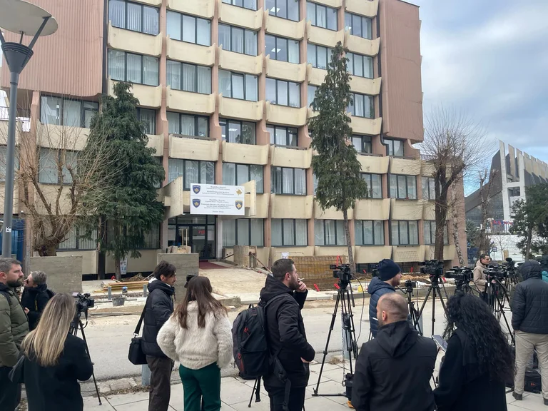Kurti not present to Special Prosecutor to testify to state reserve scandal