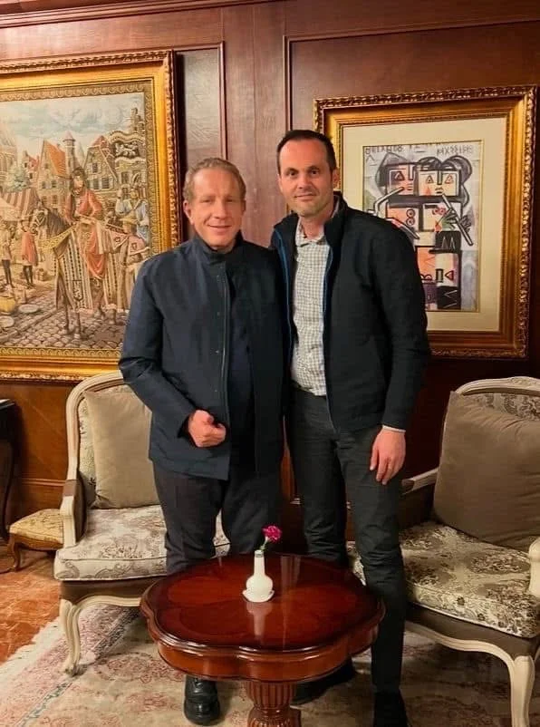 Behgjet Pacolli presenta nueva llegada al AKR