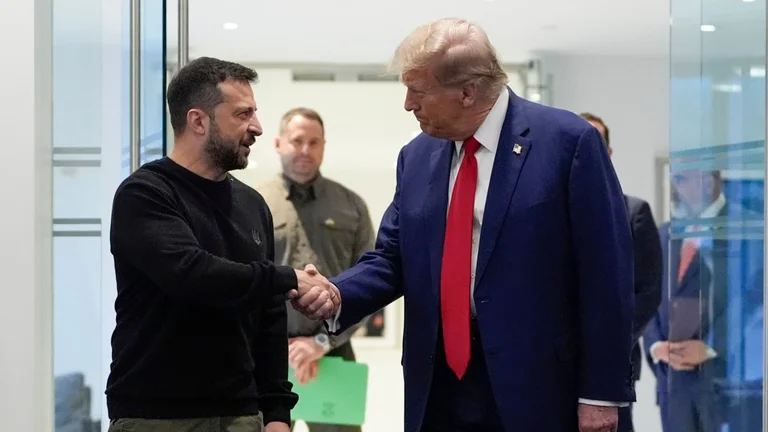 Trump critica la decisión de permitir que Ucrania golpee profundamente dentro de Rusia