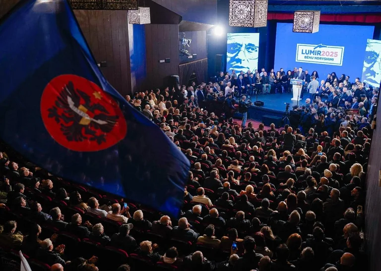 Lutfi Haziri comme candidat adjoint: Avec la foi en Dieu, la famille de l'État... Le Kosovo éliminera la profonde dépression politique et économique