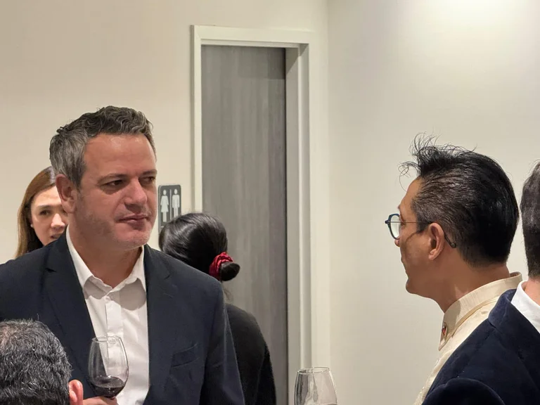 Arben Gashi Teil des Parlamentarischen Forums für Intelligenz und Sicherheit in Washington DC
