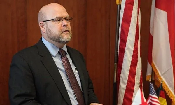 Vendimi për dinarin serb: Çka nëse nuk dëgjohen kërkesat e ShBA-së, cilat janë pasojat?