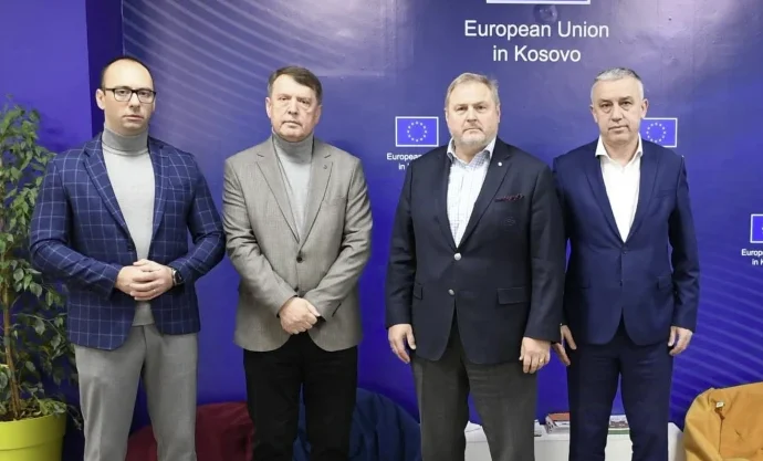 La lista serba si lamenta con i relatori del Kosovo al PE, anche sollecitando la fondazione dell'associazione